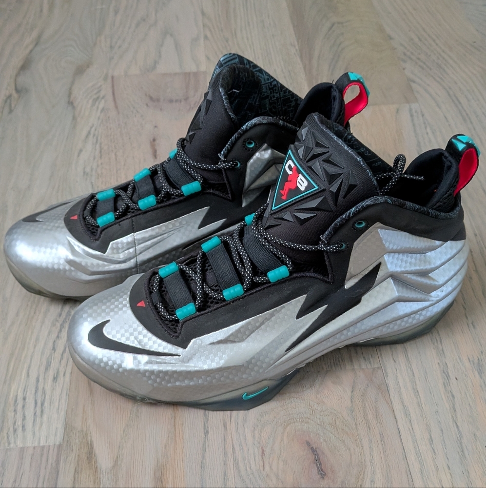 Nike Chuck Posite Size 13